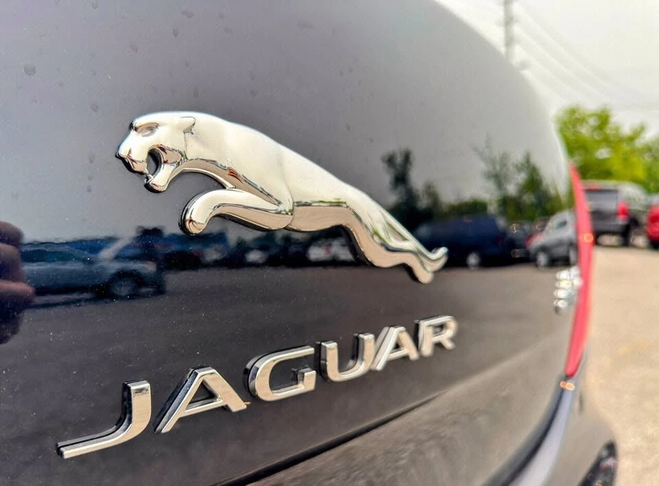 2016 Jaguar X351 XJ - Image 9 of 20