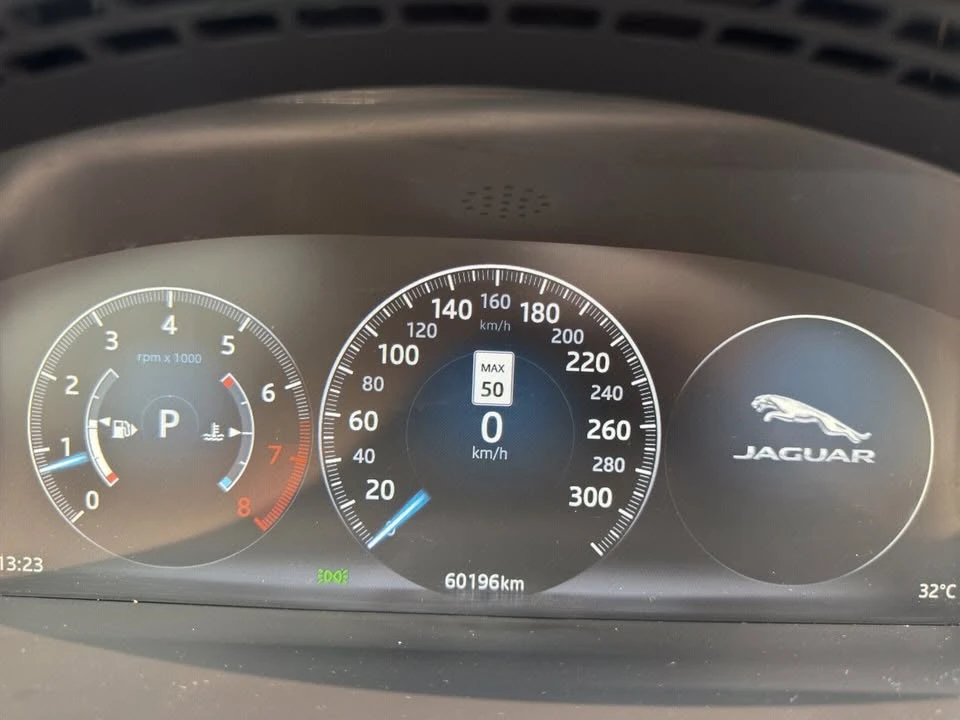 2016 Jaguar X351 XJ - Image 17 of 20