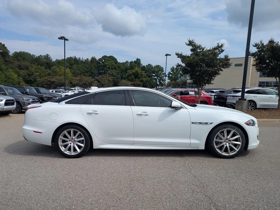 2016 Jaguar X351 XJR - Image 4 of 10
