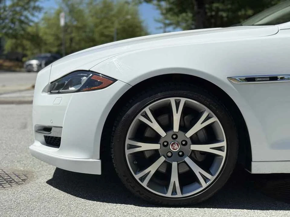 2016 Jaguar X351 XJ - Image 7 of 20