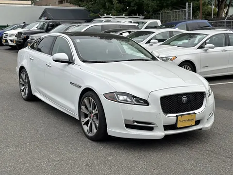 2016 Jaguar XJ R Sport