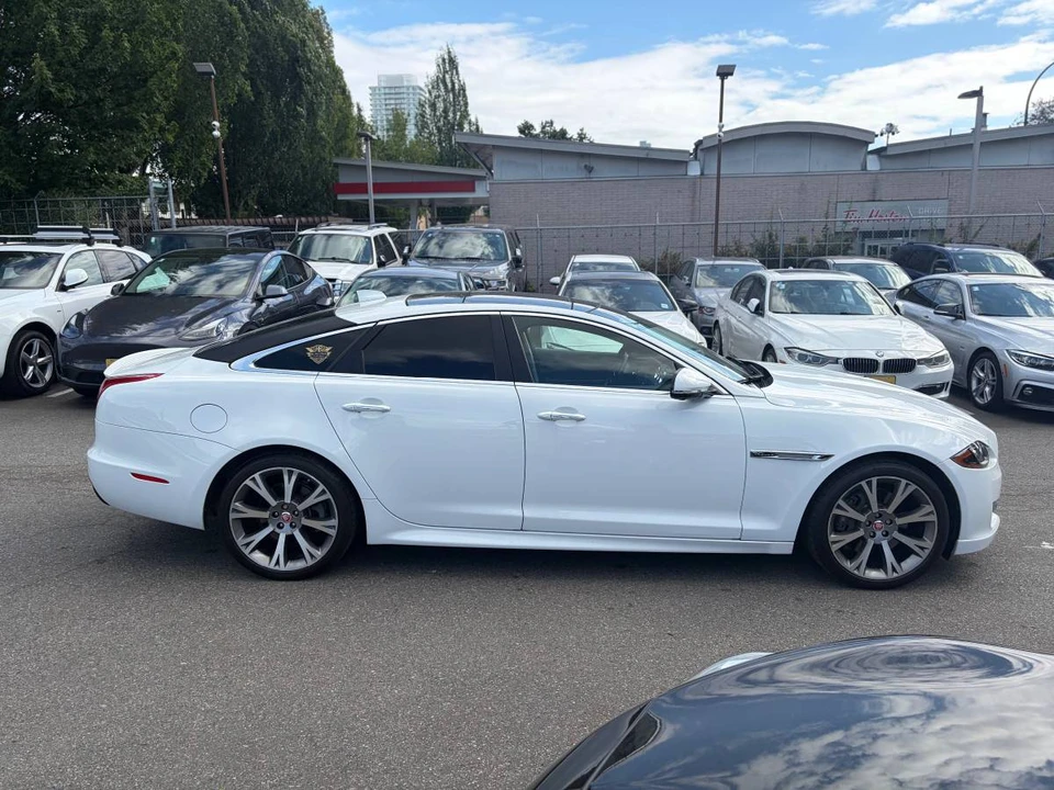 2016 Jaguar X351 XJR - Image 10 of 19
