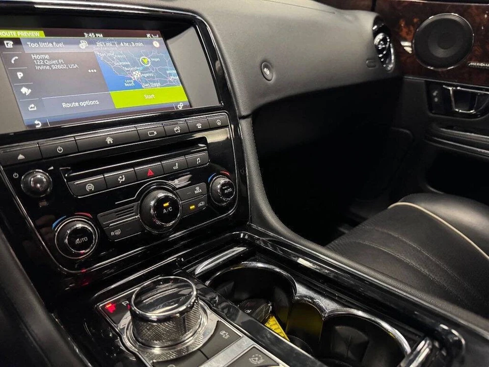 2016 Jaguar X351 XJ - Image 26 of 31