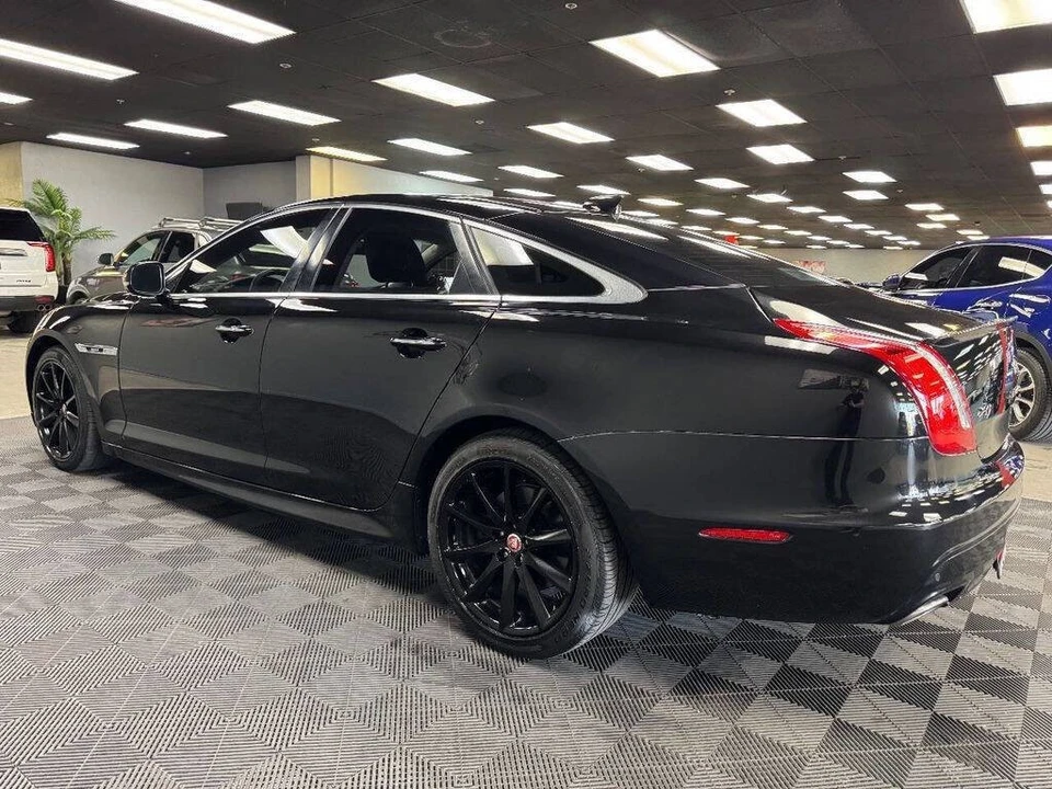 2016 Jaguar X351 XJ - Image 9 of 31