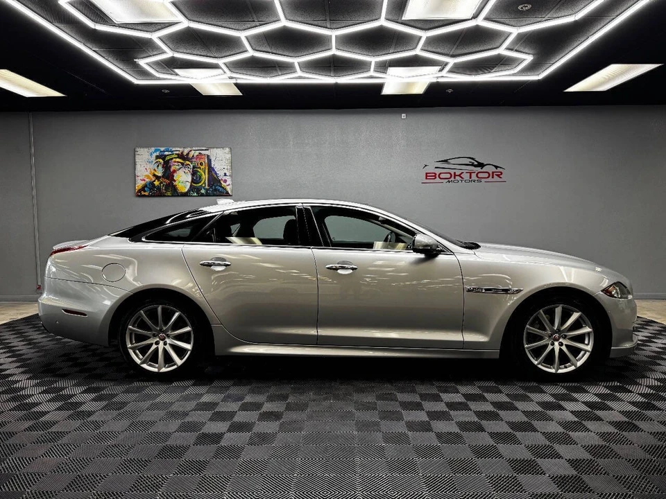 2016 Jaguar X351 XJ - Image 14 of 21