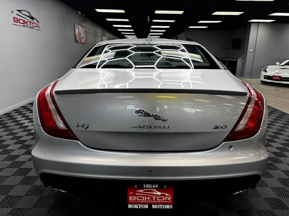 2016 Jaguar X351 XJ - Image 10 of 12