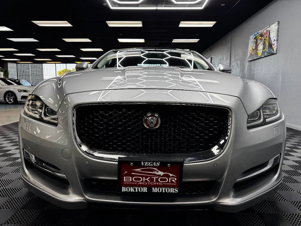 2016 Jaguar X351 XJ - Image 3 of 21
