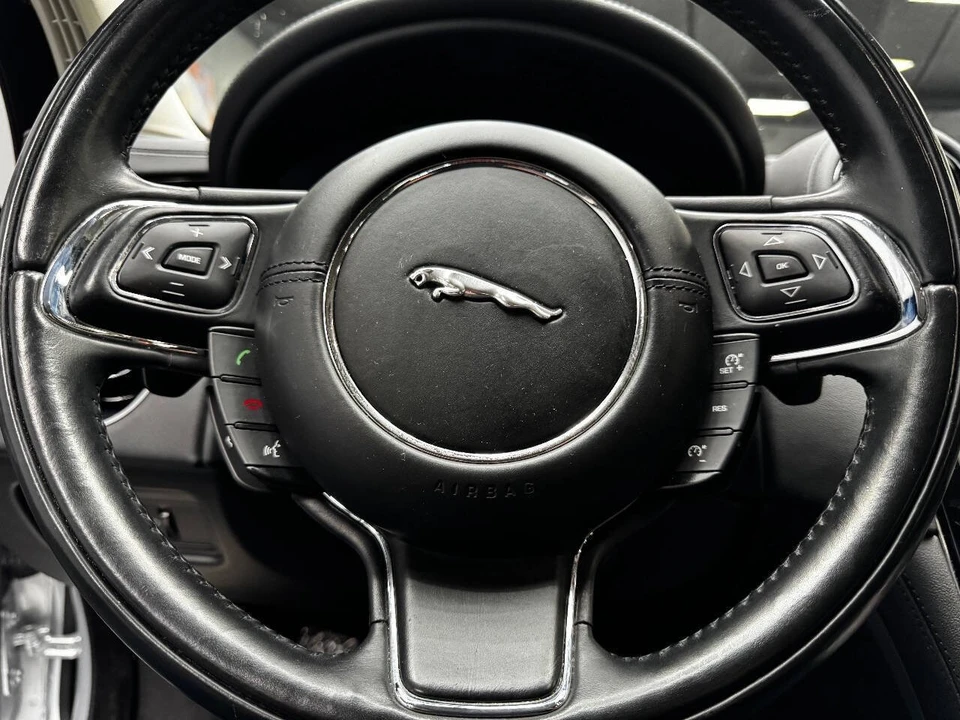 2016 Jaguar X351 XJ - Image 20 of 21