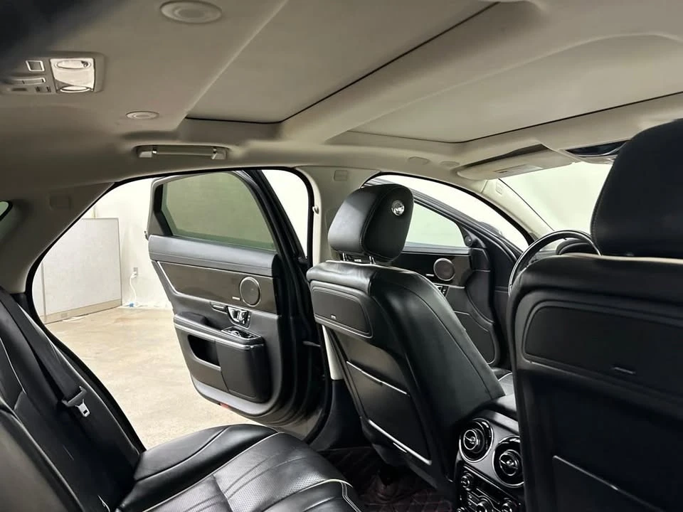 2016 Jaguar X351 XJ - Image 8 of 20