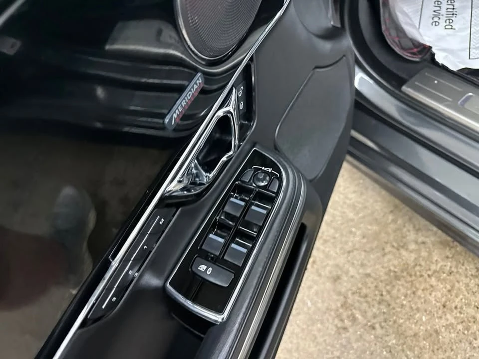 2016 Jaguar X351 XJ - Image 14 of 20