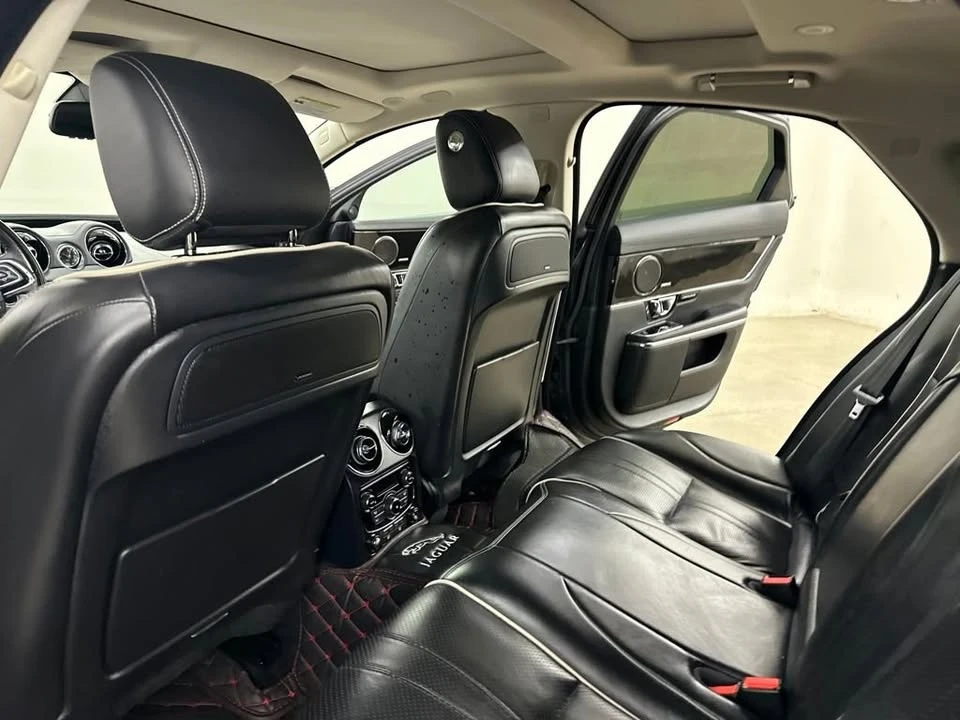 2016 Jaguar X351 XJ - Image 12 of 20