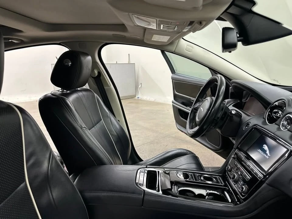 2016 Jaguar X351 XJ - Image 7 of 20