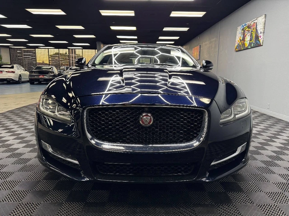 2016 Jaguar X351 XJ - Image 4 of 12