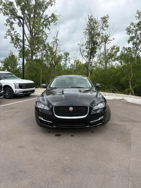 2016 Jaguar X351 XJ - Image 2 of 20
