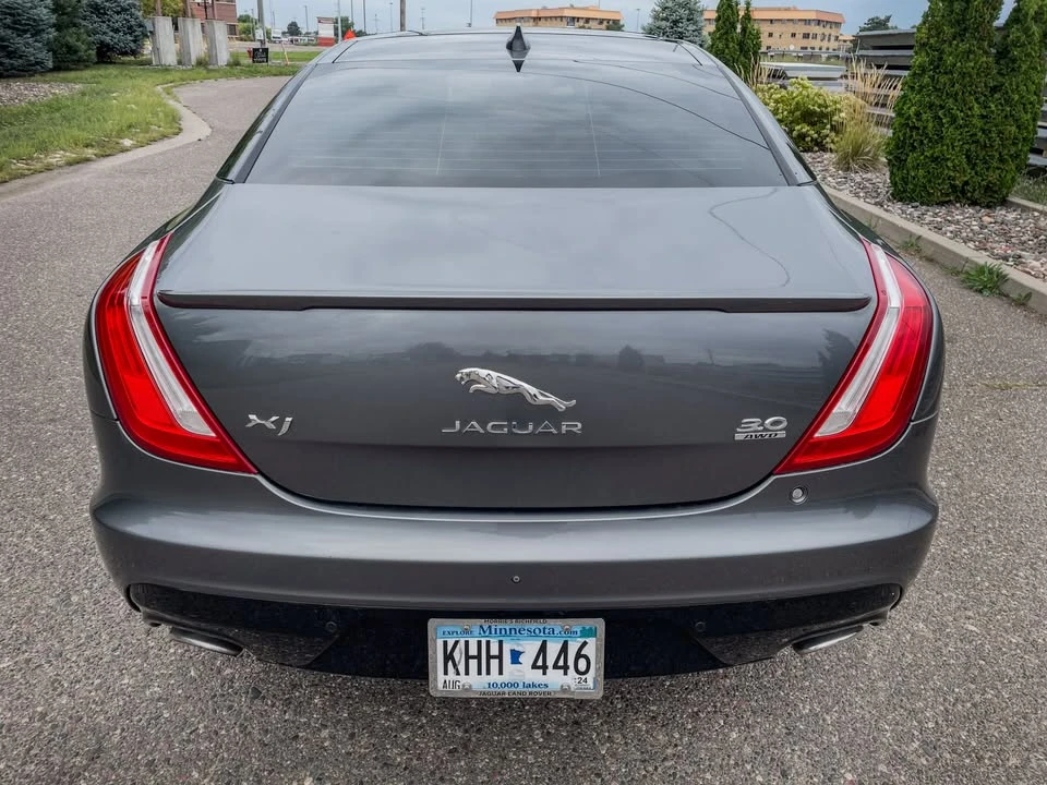 2016 Jaguar X351 XJ - Image 7 of 20