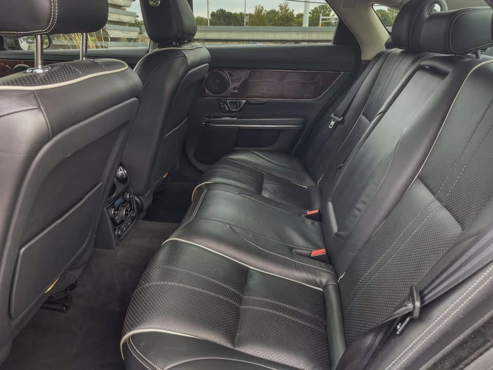 2016 Jaguar X351 XJ - Image 14 of 20