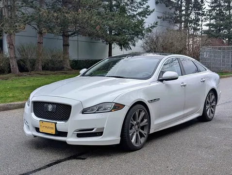 2016 Jaguar XJ R-Sport