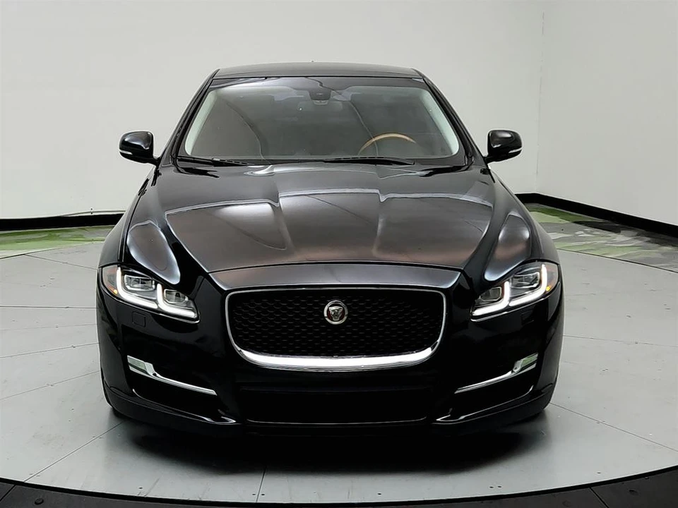 2016 Jaguar X351 XJ - Image 2 of 21