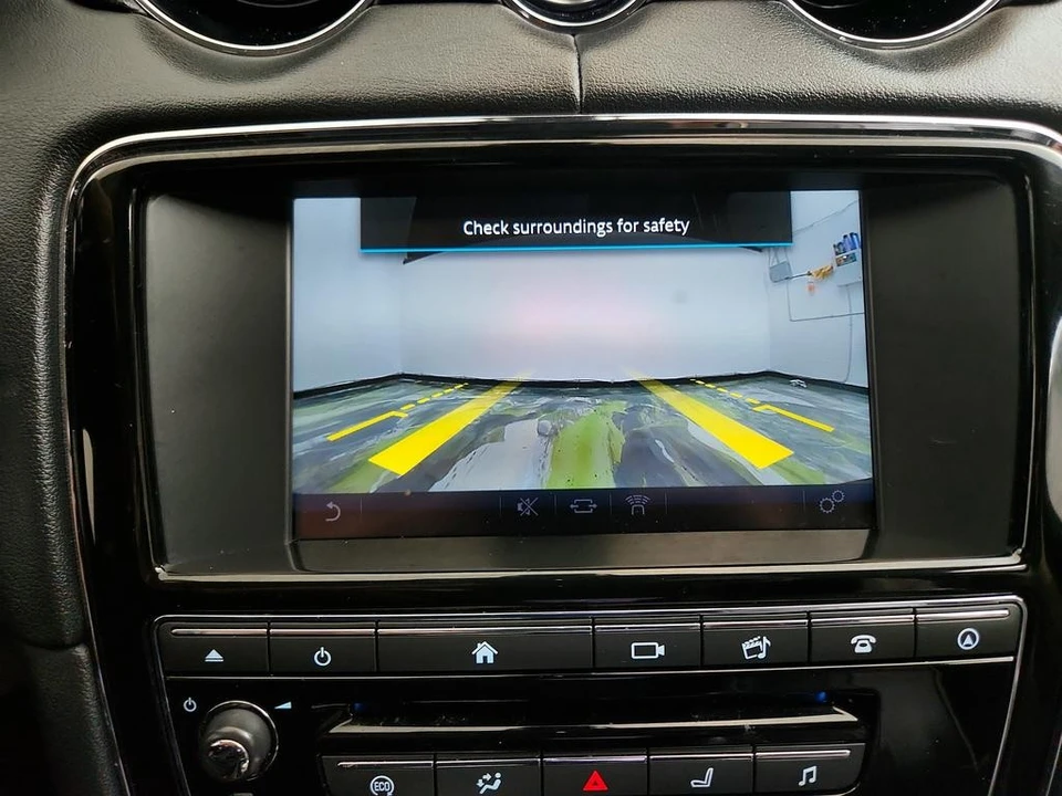 2016 Jaguar X351 XJ - Image 21 of 21