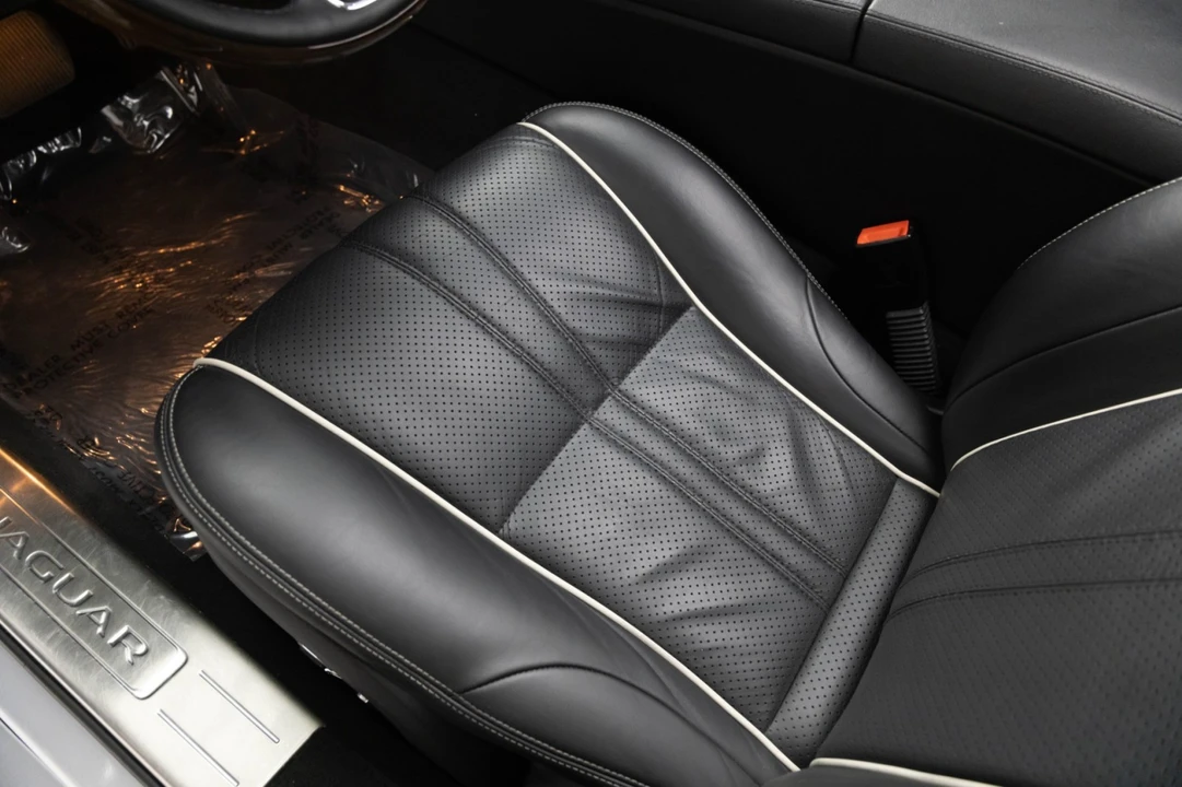 2016 Jaguar X351 XJ - Image 28 of 31
