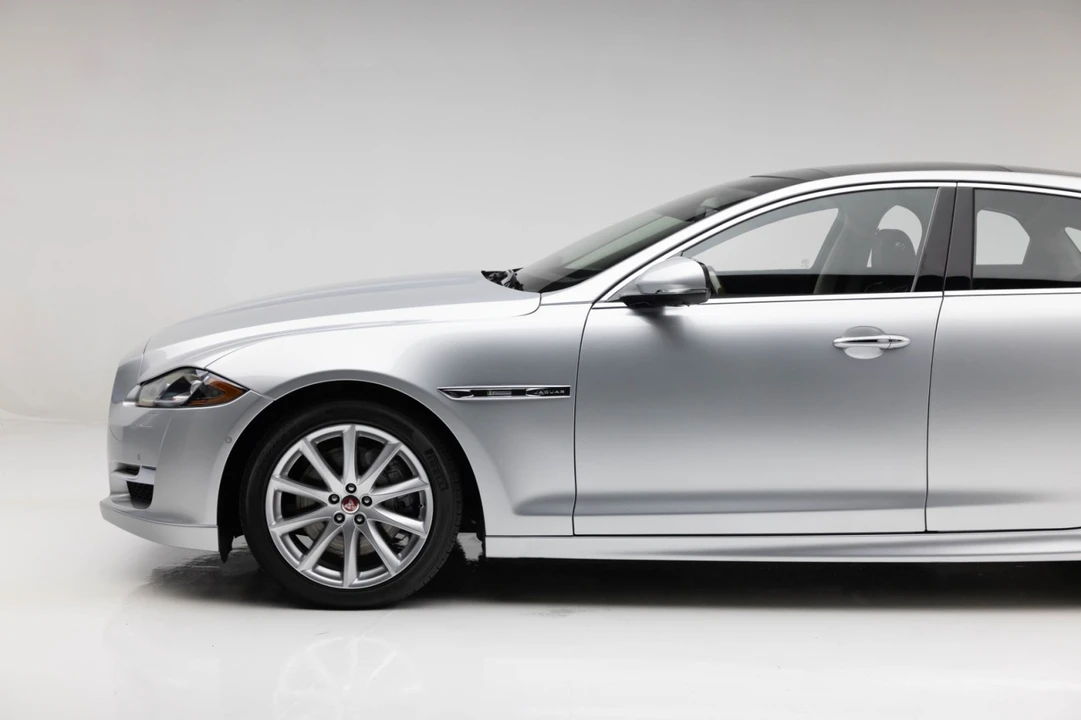 2016 Jaguar X351 XJ - Image 21 of 21