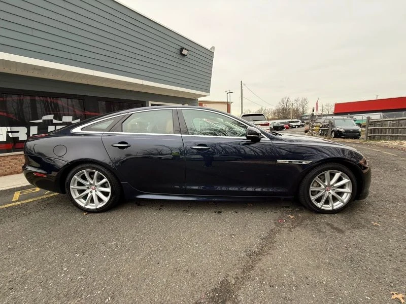 2016 Jaguar X351 XJR - Image 7 of 12
