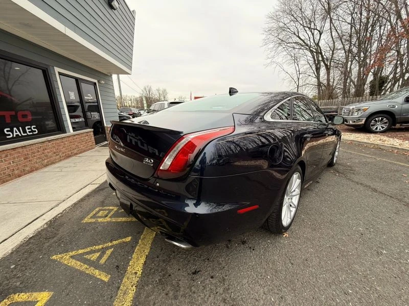 2016 Jaguar X351 XJ - Image 6 of 12