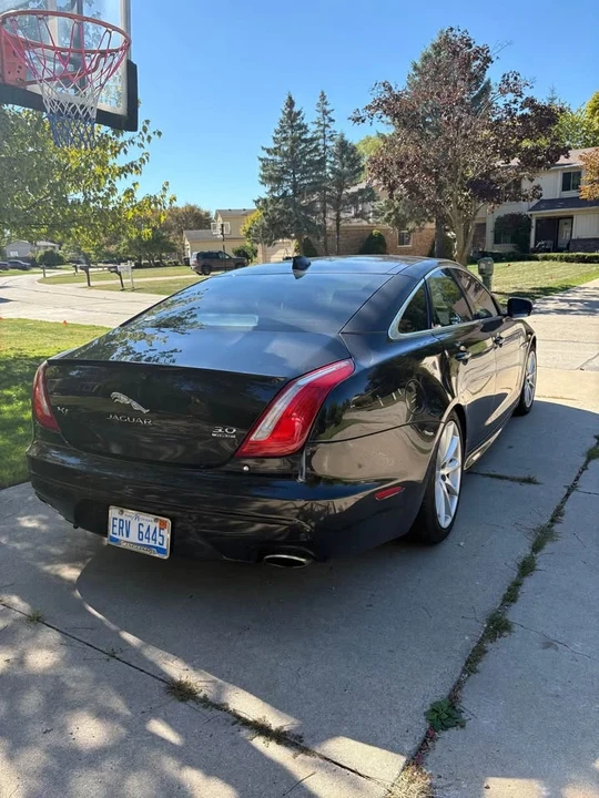 2016 Jaguar X351 XJ - Image 5 of 9