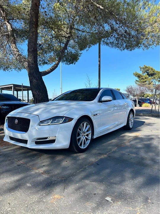 2016 Jaguar X351 XJ - Image 5 of 14