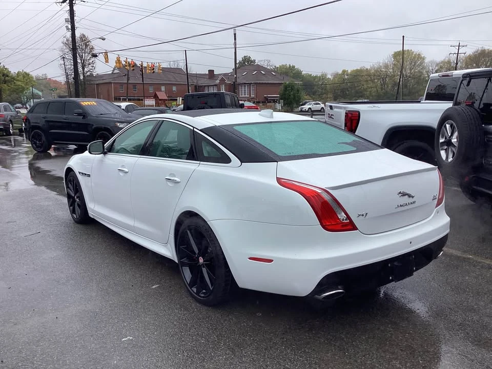 2016 Jaguar X351 XJ - Image 2 of 8