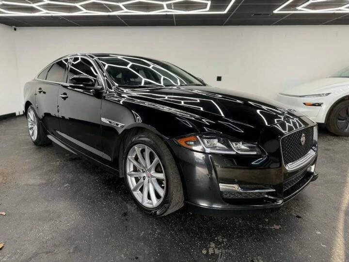 2016 Jaguar X351 XJ - Image 2 of 17