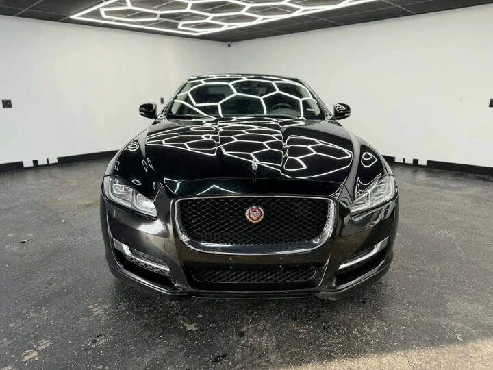 2016 Jaguar X351 XJ - Image 10 of 17