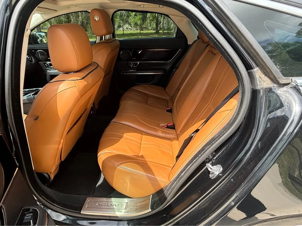 2016 Jaguar X351 XJ - Image 9 of 15