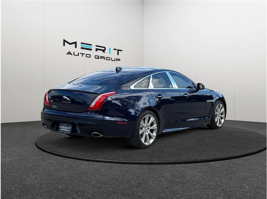 2016 Jaguar X351 XJ - Image 9 of 21