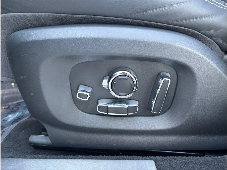 2016 Jaguar X351 XJ - Image 18 of 21