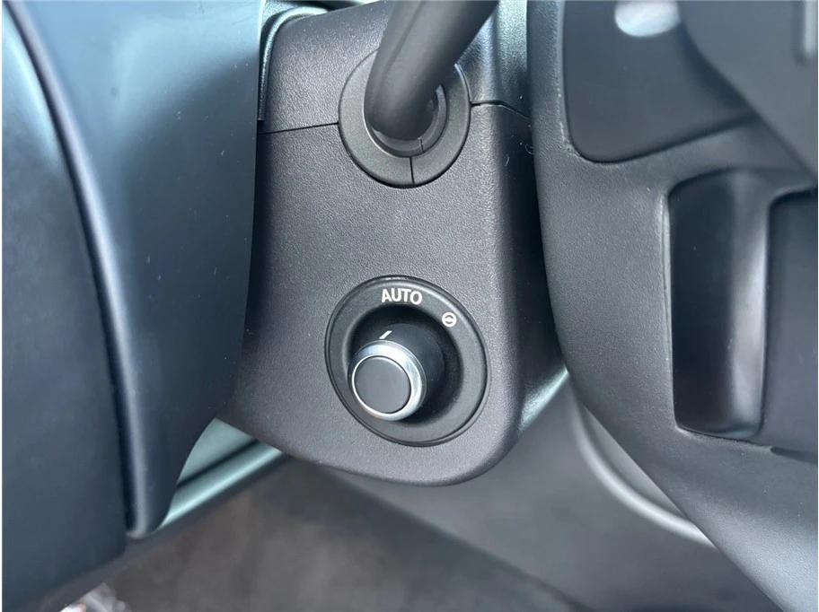 2016 Jaguar X351 XJ - Image 19 of 21