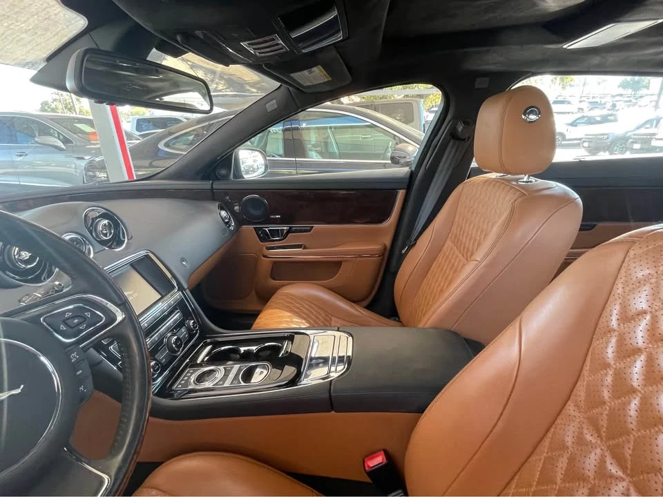 2016 Jaguar X351 XJ - Image 8 of 10