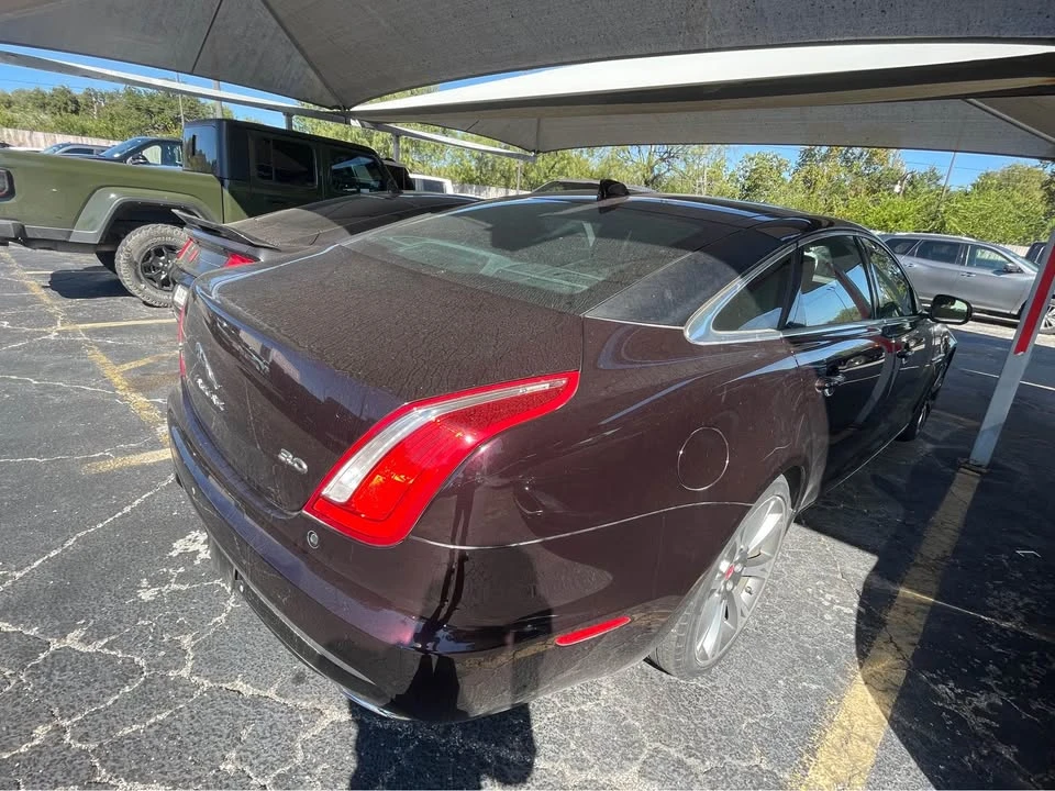 2016 Jaguar X351 XJ - Image 4 of 10