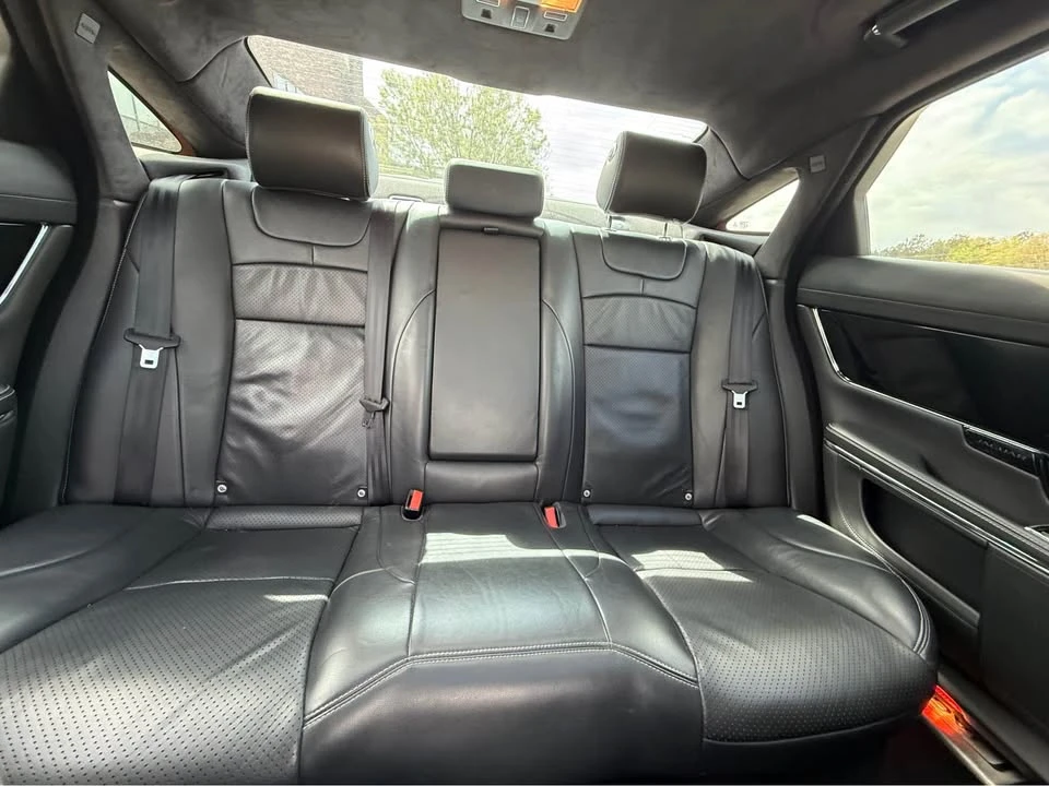 2016 Jaguar X351 XJ - Image 10 of 11