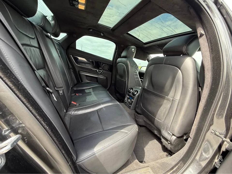 2016 Jaguar X351 XJ - Image 9 of 11