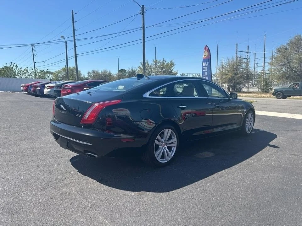 2016 Jaguar X351 XJ - Image 5 of 18