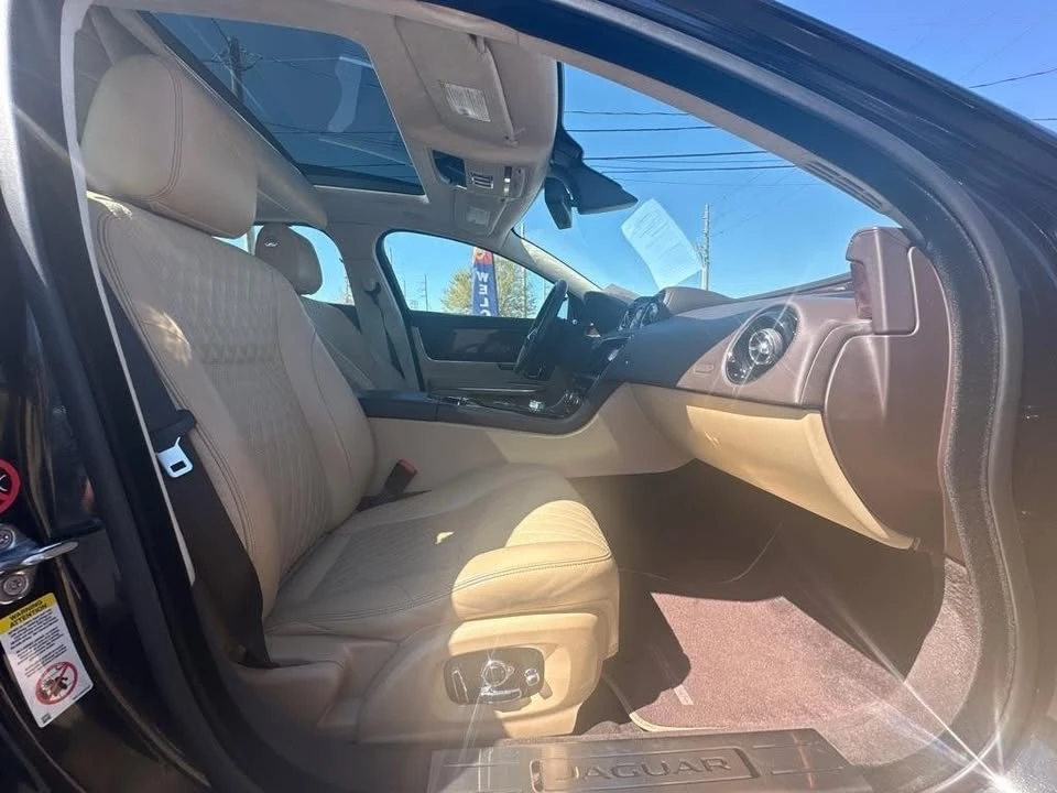 2016 Jaguar X351 XJ - Image 14 of 18