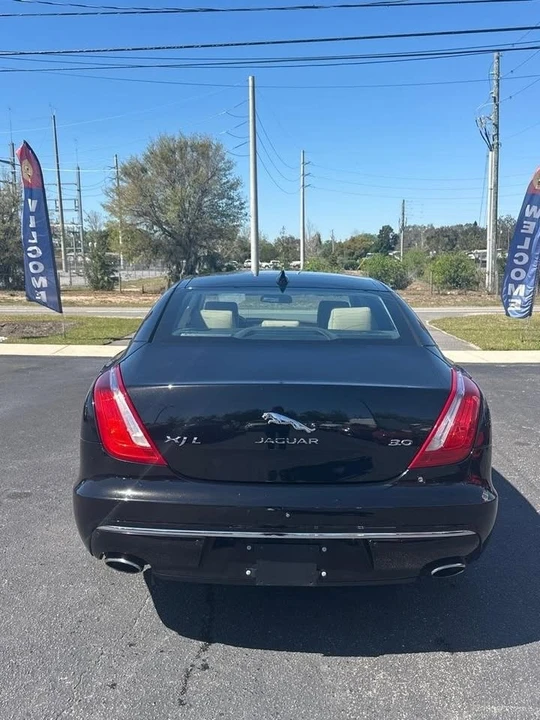 2016 Jaguar X351 XJ - Image 4 of 18