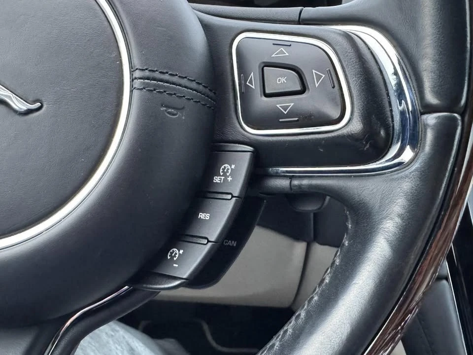 2016 Jaguar X351 XJ - Image 14 of 20