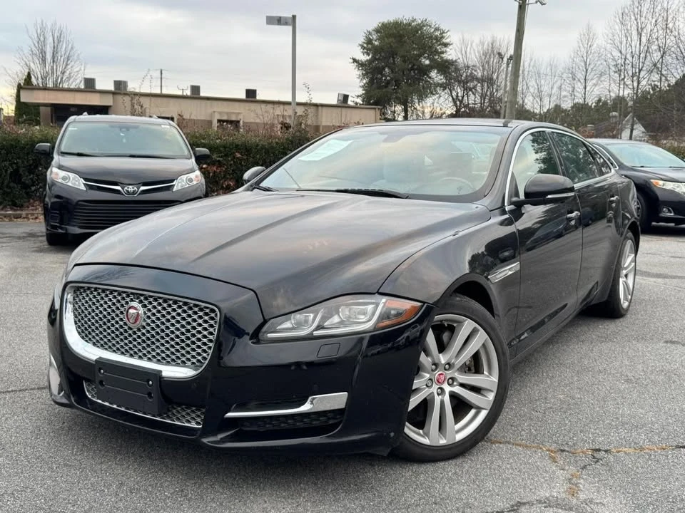 2016 Jaguar X351 XJ - Image 3 of 20