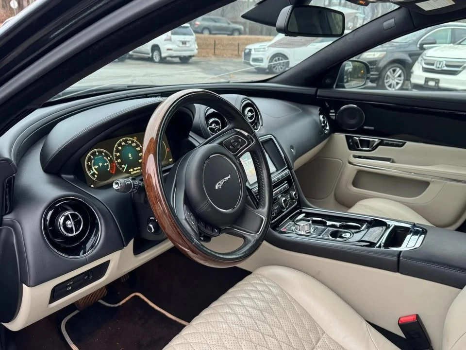 2016 Jaguar X351 XJ - Image 10 of 20