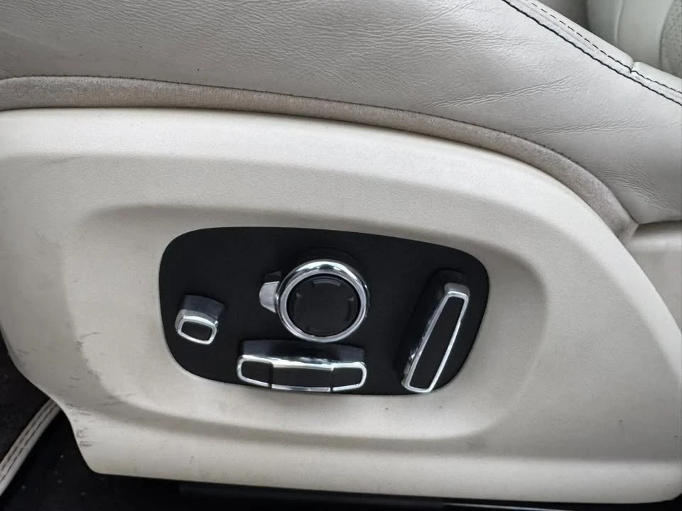 2016 Jaguar X351 XJ - Image 11 of 20