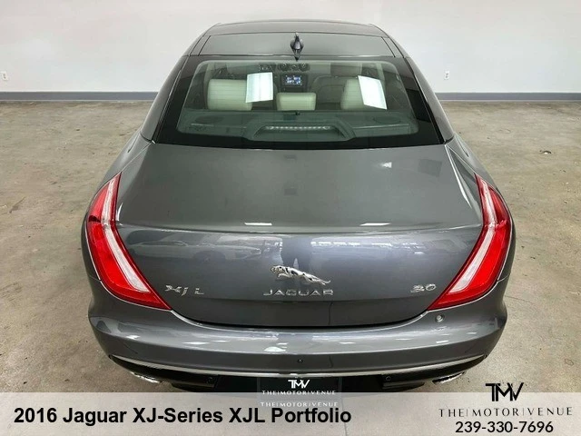 2016 Jaguar X351 XJ - Image 9 of 12