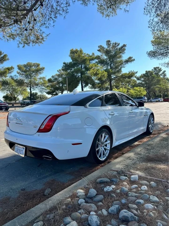 2016 Jaguar X351 XJ - Image 3 of 13