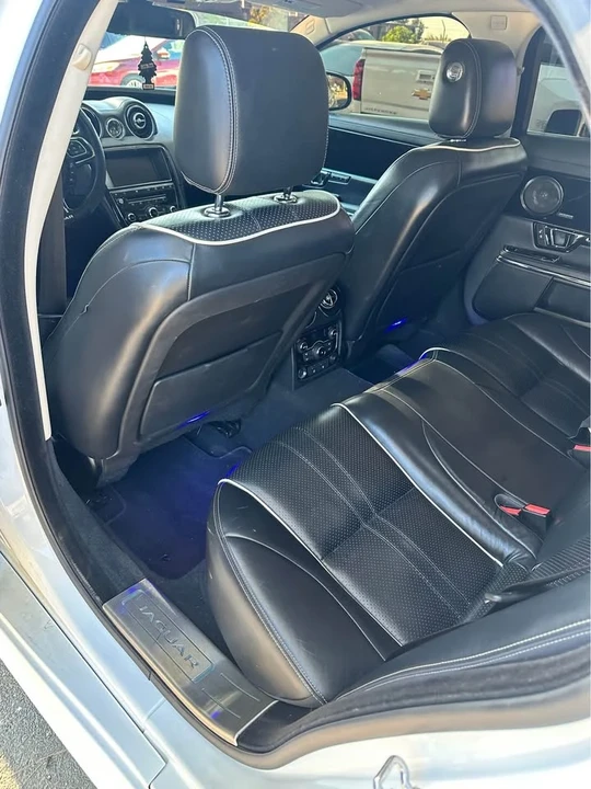 2016 Jaguar X351 XJ - Image 6 of 13